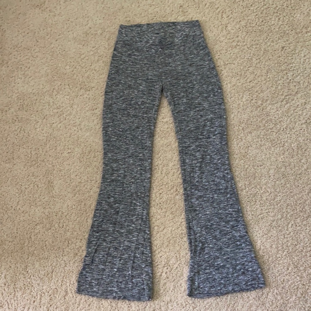 stretchy grey lounge pants